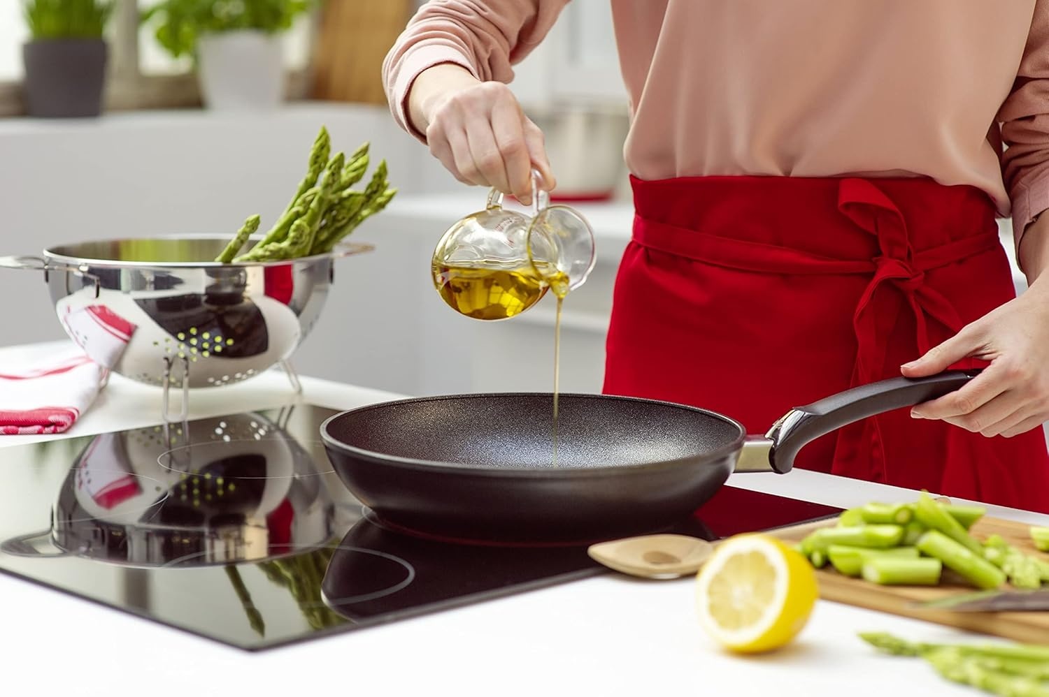 image:imageFissler adamant classic AluminumFry Pan 95Inch NonStick FryingPan Induction Gas Electric Ceramic black11
