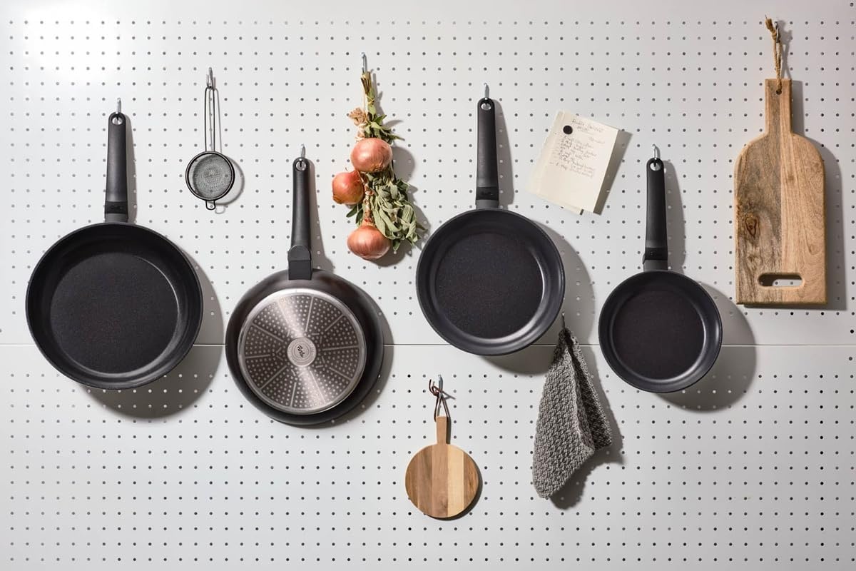 image:imageFissler Ceratal Evo Classic Pan Set of 2 Diameter 24 cm Diameter 28 cm Orbit Black Ceramic Pans Made Without PFASPTFE NonStick Coating Induction Made in Germany