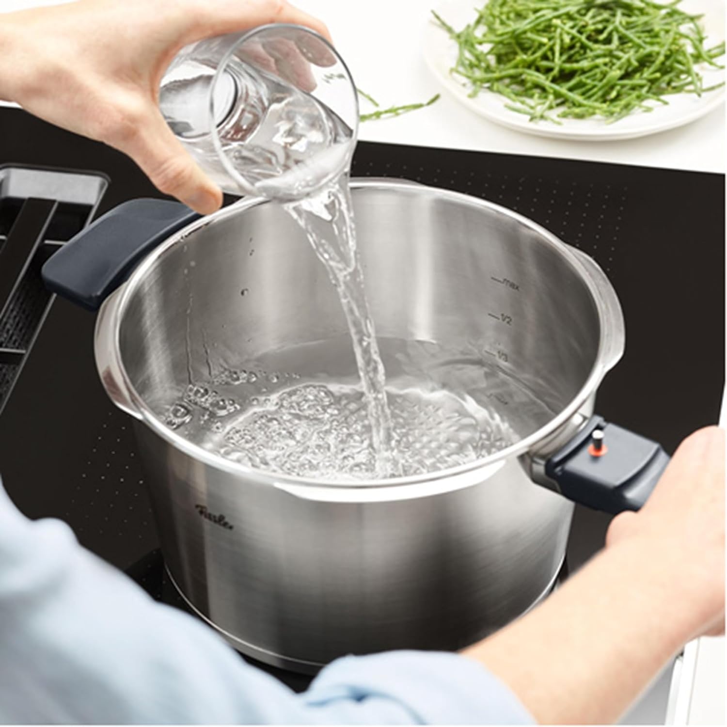 image:imageFissler Vitaquick Premium Pressure Cooker 26 Quart with Steamer Insert and Tripod85 Quarts